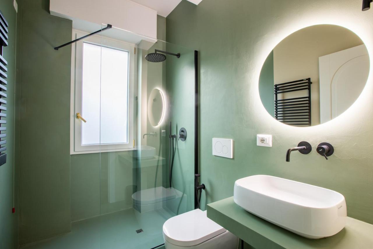 Daplace - Corso Sempione Suites Милан Экстерьер фото