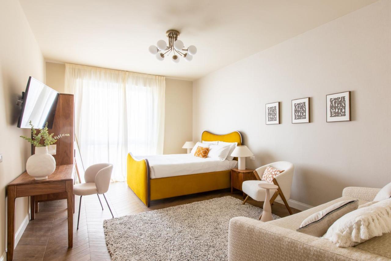 Daplace - Corso Sempione Suites Милан Экстерьер фото