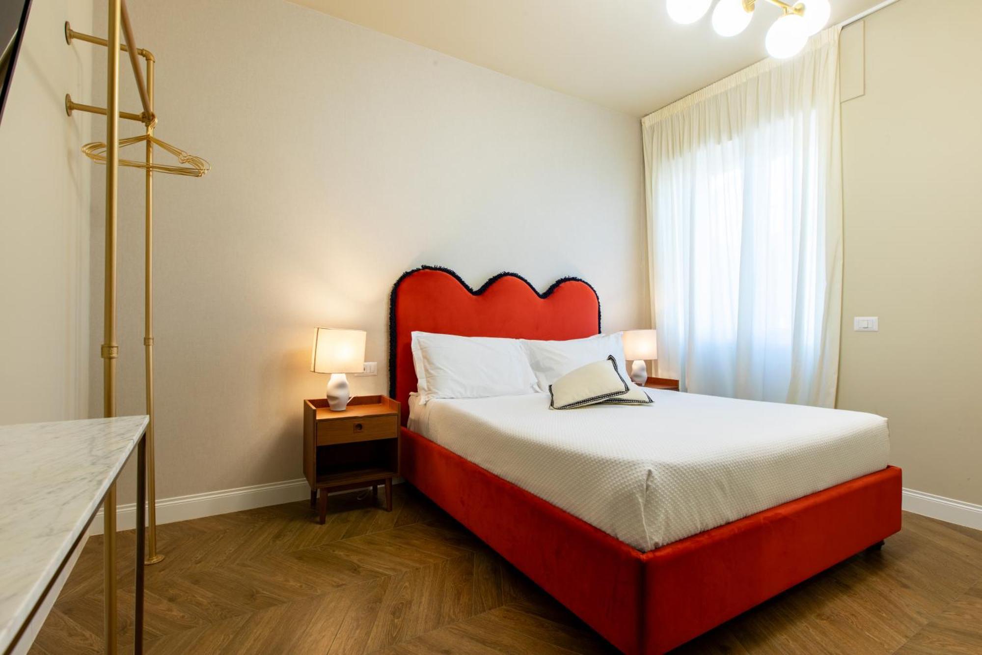 Daplace - Corso Sempione Suites Милан Экстерьер фото